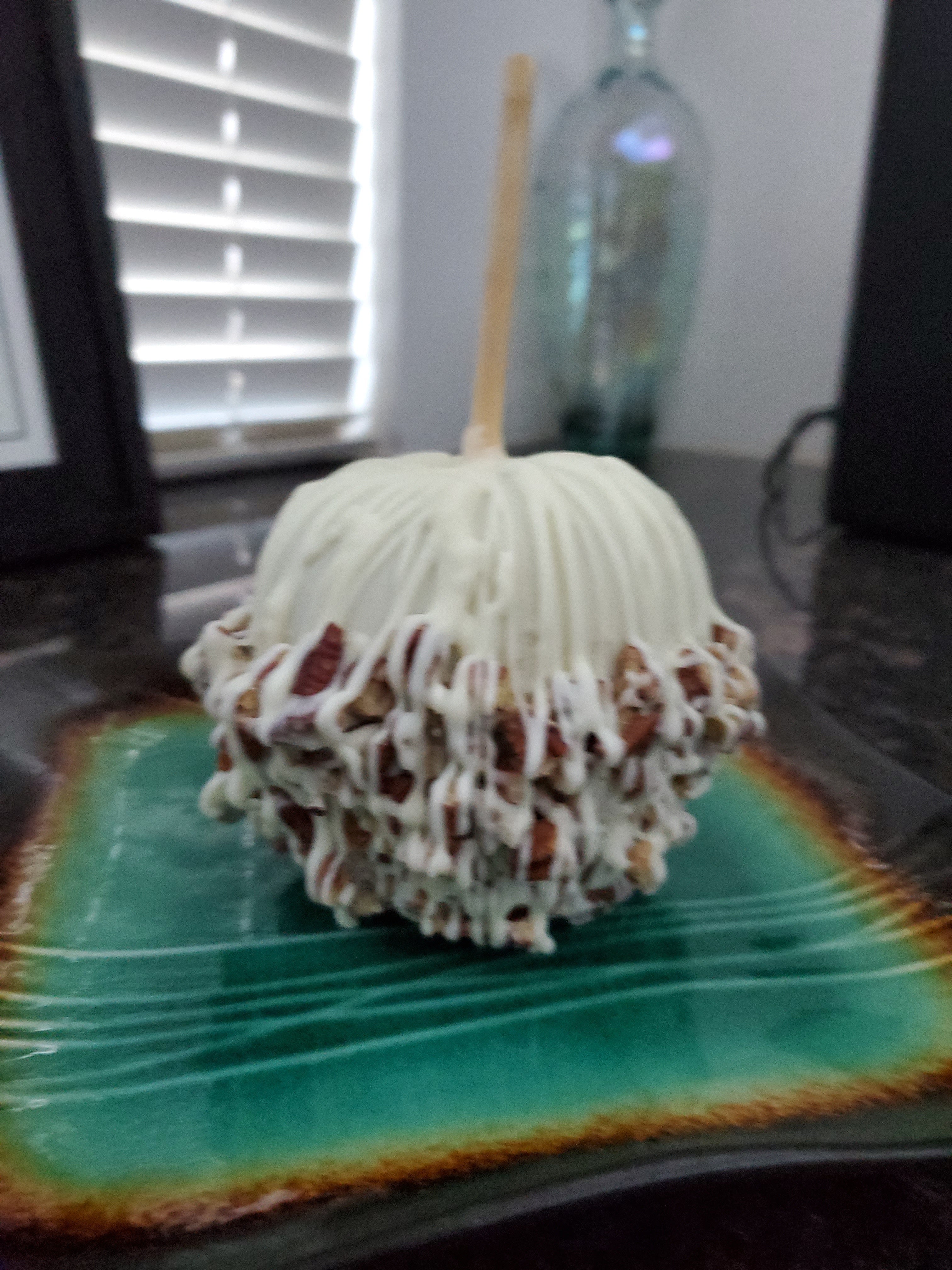 Gourmet Chocolate and Candy Apples Razzle Dazzle Apples N More